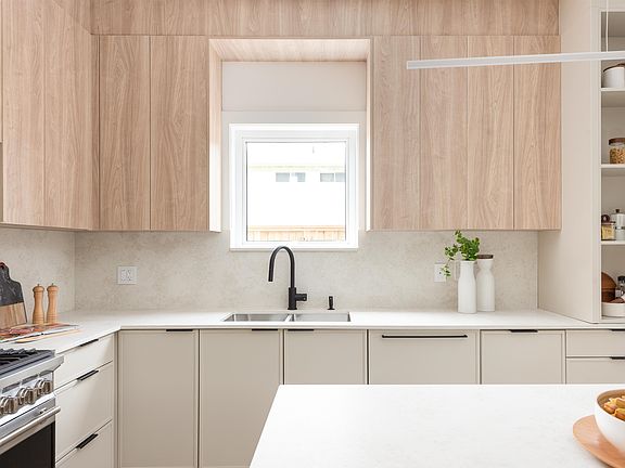 3rd image of 1132 Madore Ave #104