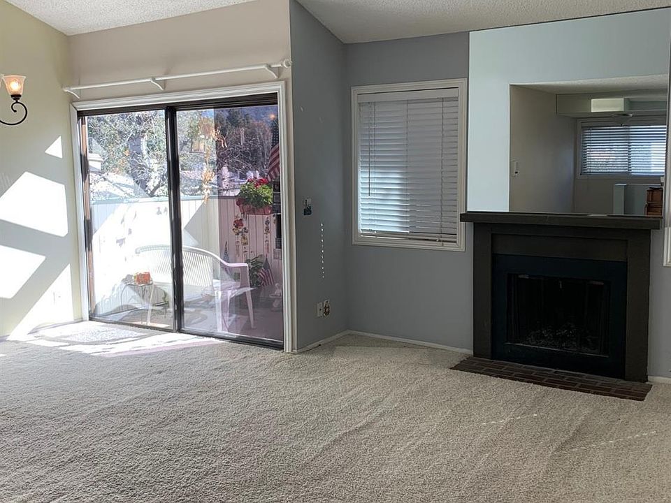 1st image of 10514 Sunland Blvd Unit 5