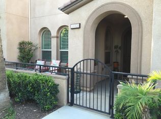 20328 Paseo Meriana, Northridge, CA 91326