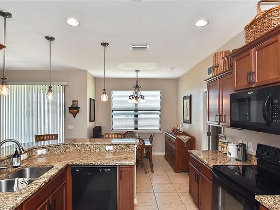 3rd image of 2703 Surfside Blvd