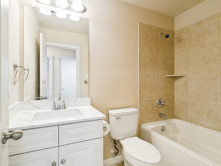 2205 Carlisle St — Photo 11