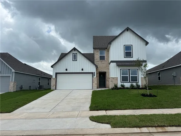 1112 Legrand St, Brenham, TX 77833