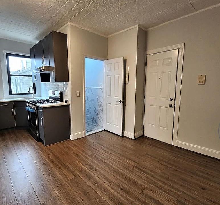 1st image of 8618 102nd St #3B