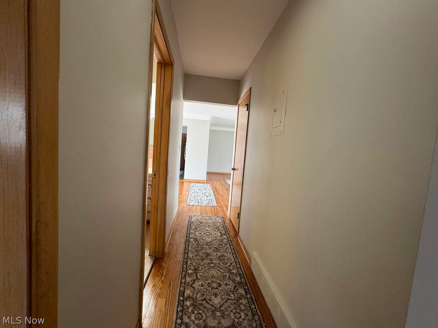 3 bed, 2.0 bath, 2992 sqft, $2,250 — Photo 4