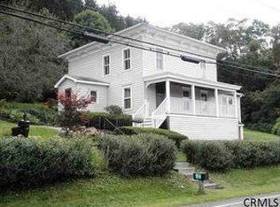 914 River Rd, Schodack Landing, NY 12156