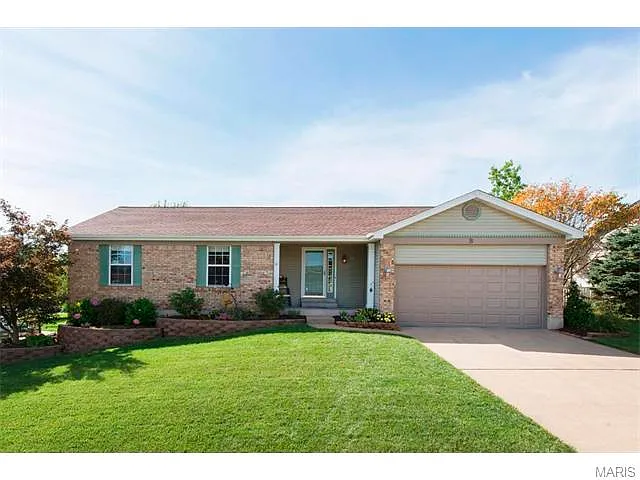 8 White Chapel Ct photo 1