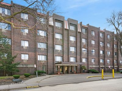 8455 W Leland Ave Unit 309, Chicago, IL, 60656