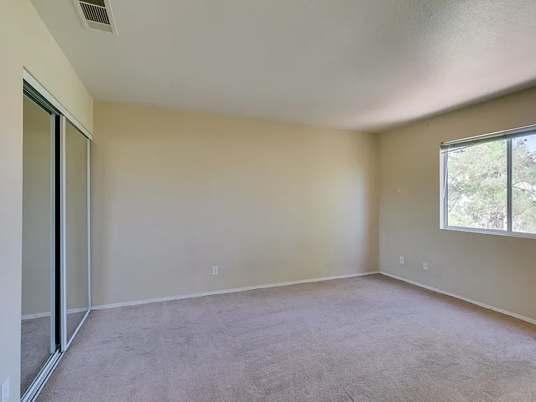 9532 Amber Valley Ln — Photo 19