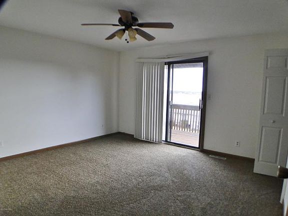 5th image of 551 Gidley Ave APT E