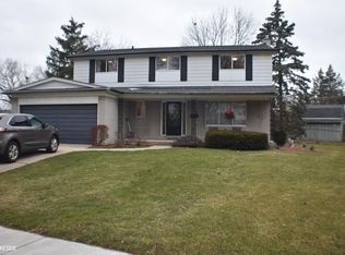 4109 Angeline Dr, Sterling Heights, MI 48310