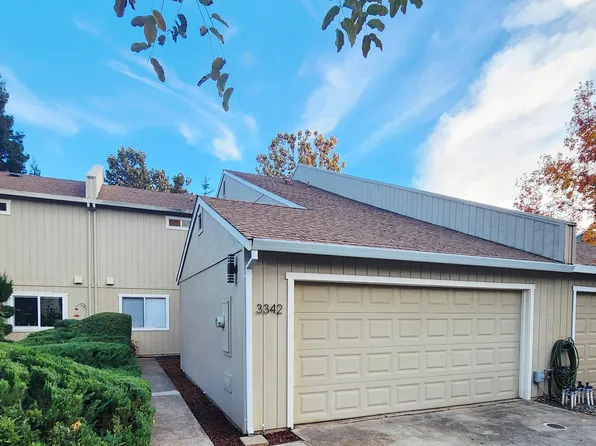 3342 Village Ct, Cameron Park, CA 95682