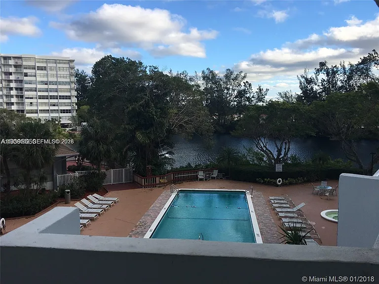 1200 NE Miami Gardens Dr #315W — Photo 28