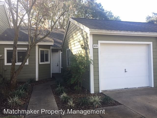 1st image of 831 NW 125th Dr