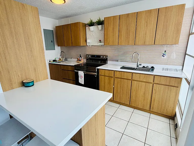 Parkside 1 Cond. San Patricio 1 #7C — Photo 9