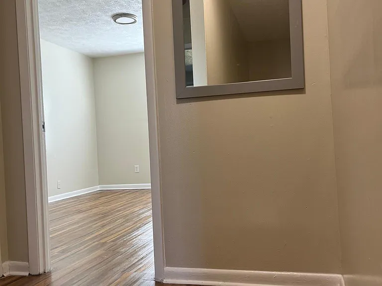 2511 Meharry Blvd #B — Photo 9