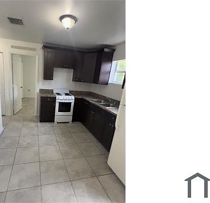 4th image of 17994 SW 104th Ave #1