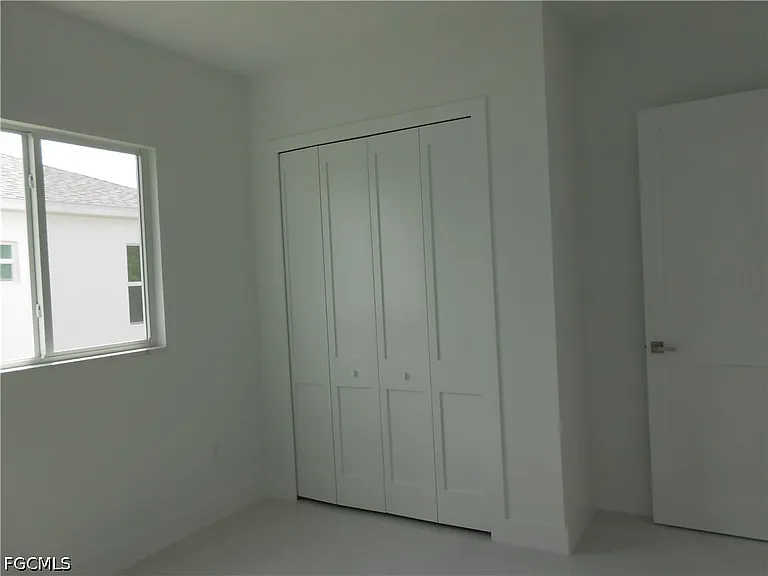 320 Poplar St — Photo 25