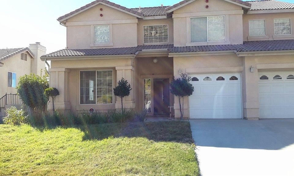 1st image of 21760 Calle Prima