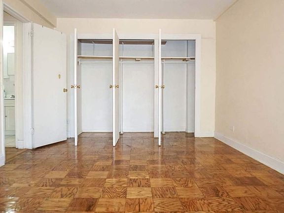 4th image of 75 Hawthorne St #1