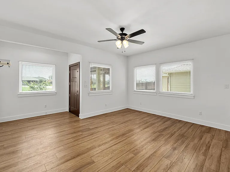 2947 Brand Iron Dr — Photo 5