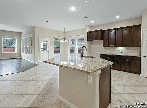 5th image of 12243 Chambers Cv