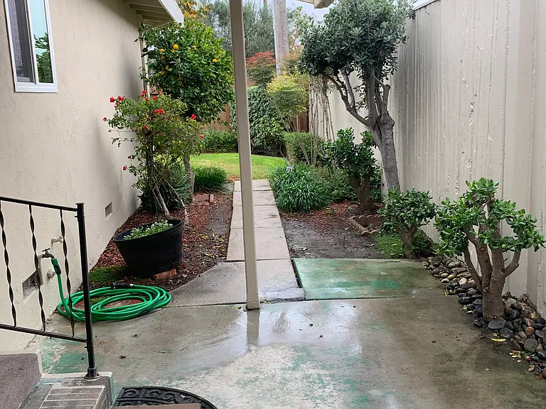 1011 Padre Dr — Photo 16