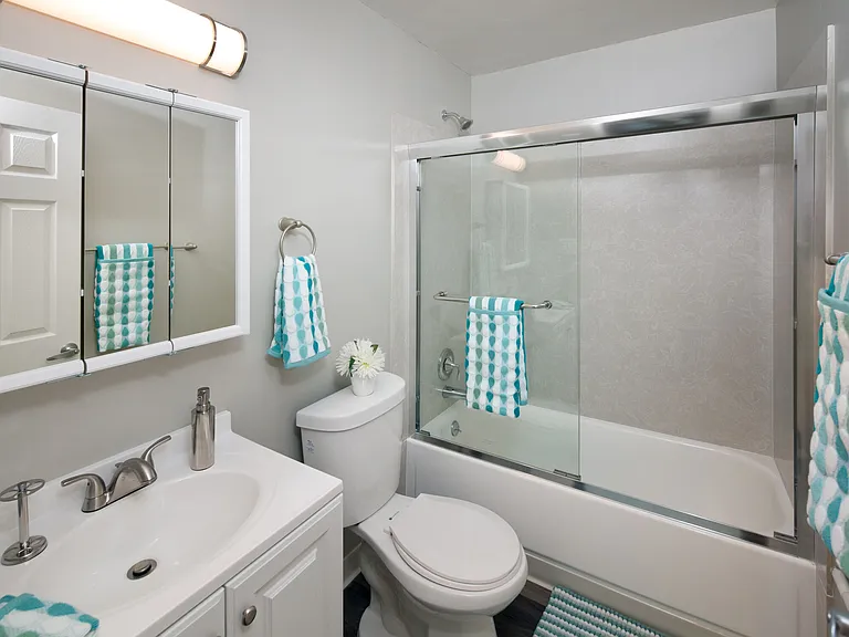 Vivante Apartments — Photo 8