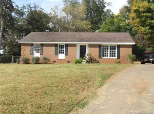 5686 Vera Ct, Charlotte, NC 28217