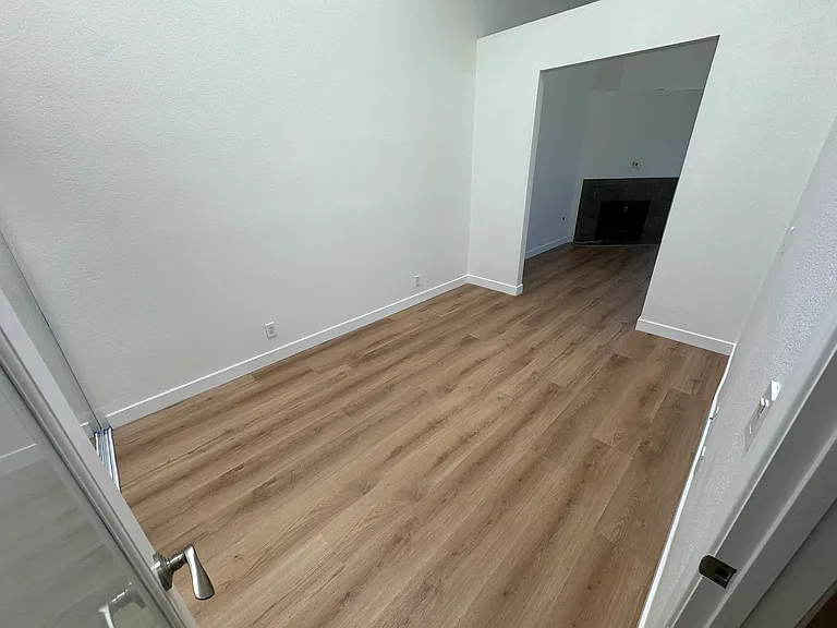 13331 Moorpark St #336 — Photo 6
