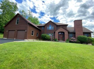 10 Upland Dr, Waterbury, CT 06701