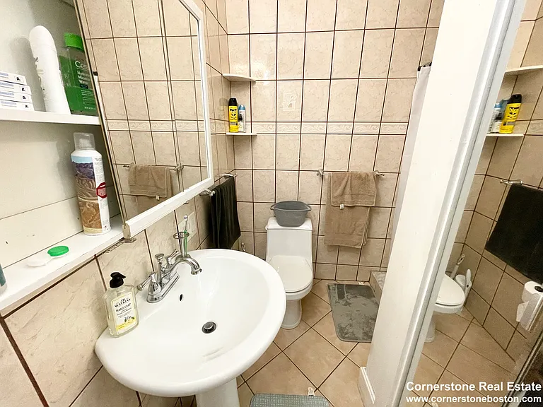 Ward St — Photo 15