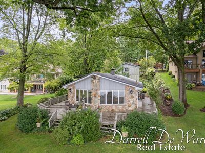 2061 Oak Ln, Battle Creek, MI, 49014