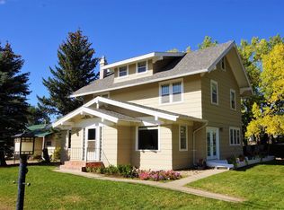 3864 Twilight Dr, Rapid City, SD 57703