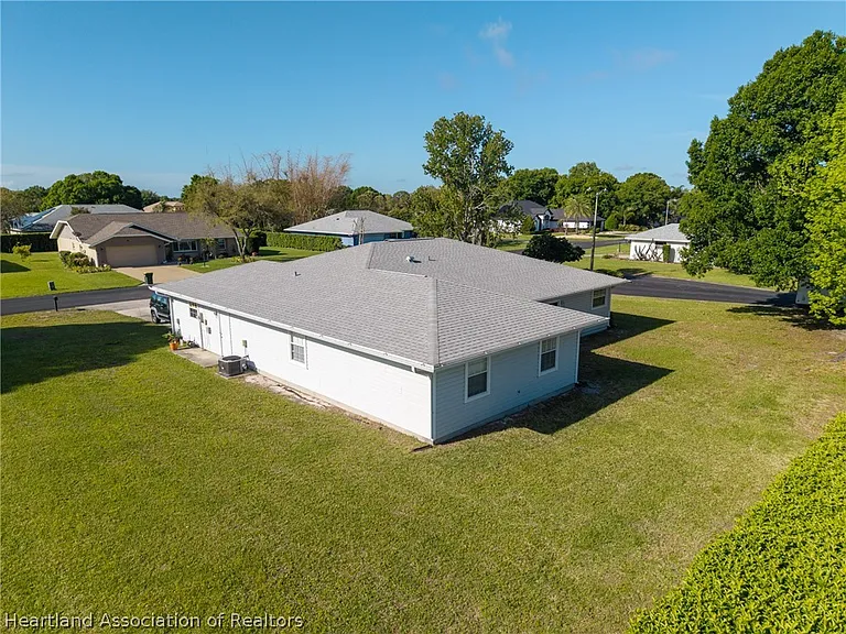 3205 Monza Dr — Photo 31