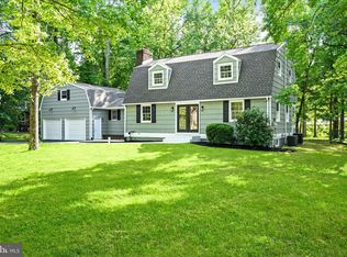 351 Merrick Rd, Trenton, NJ 08691