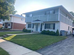 10422 W Grantosa Dr, Milwaukee, WI 53222
