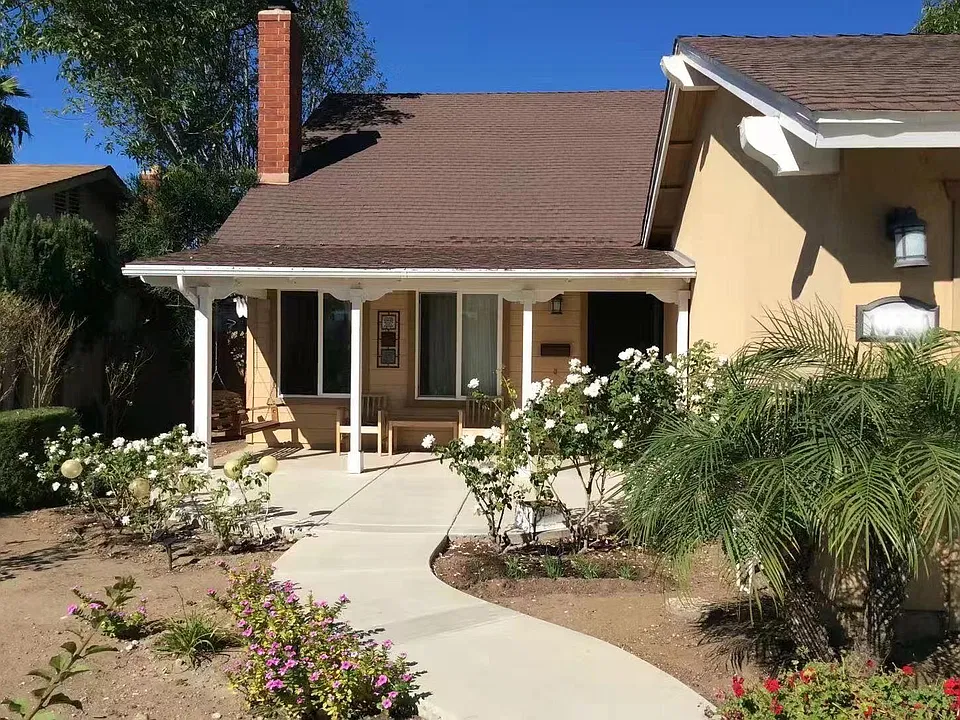 10230 Lipscomb Dr