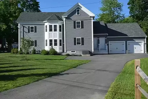 31 Court St #A Photo 1