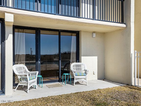 3rd image of 2305 W Ft Macon Road #107