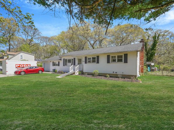 113 Mayfield Drive, Mastic Beach, NY 11951