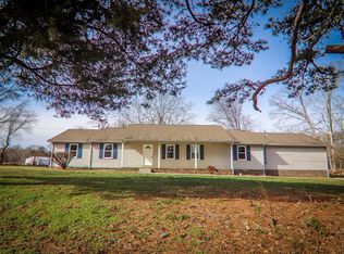 2167 Davenport Rd, Tullahoma, TN 37388