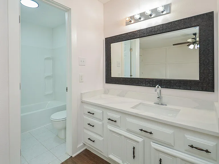 3722 Brier Gardens Dr — Photo 36