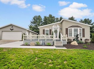 112 Eastland Dr, Leroy, MI