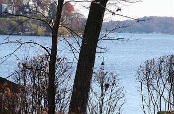 2nd image of 34 Lwr Loch Vista Dr