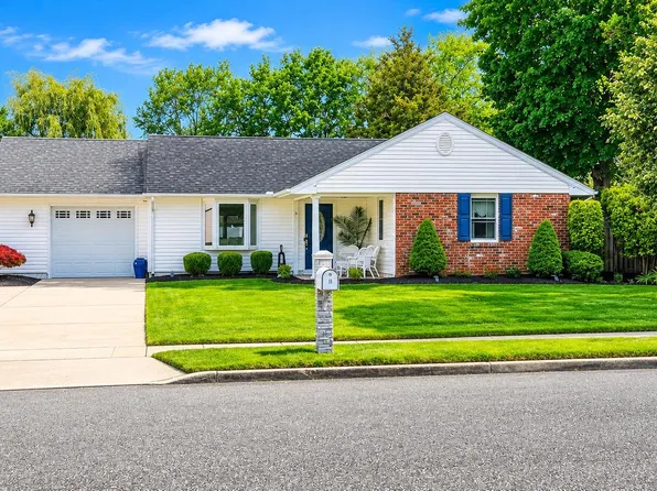4 Bunker Hill Rd, Sewell, NJ 08080