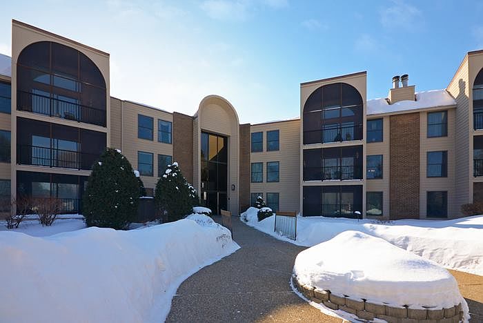 1st image of 9550 Collegeview Rd APT 320