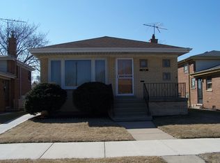 9836 S Manistee Ave, Chicago, IL 60617