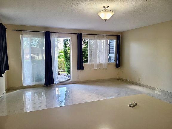 5th image of 959 Uwao St