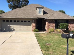 1815 Penny St, Conway, AR 72034