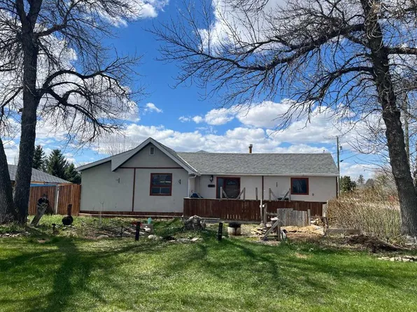 505 E 4th St, Stirling, AB T0K 2E0